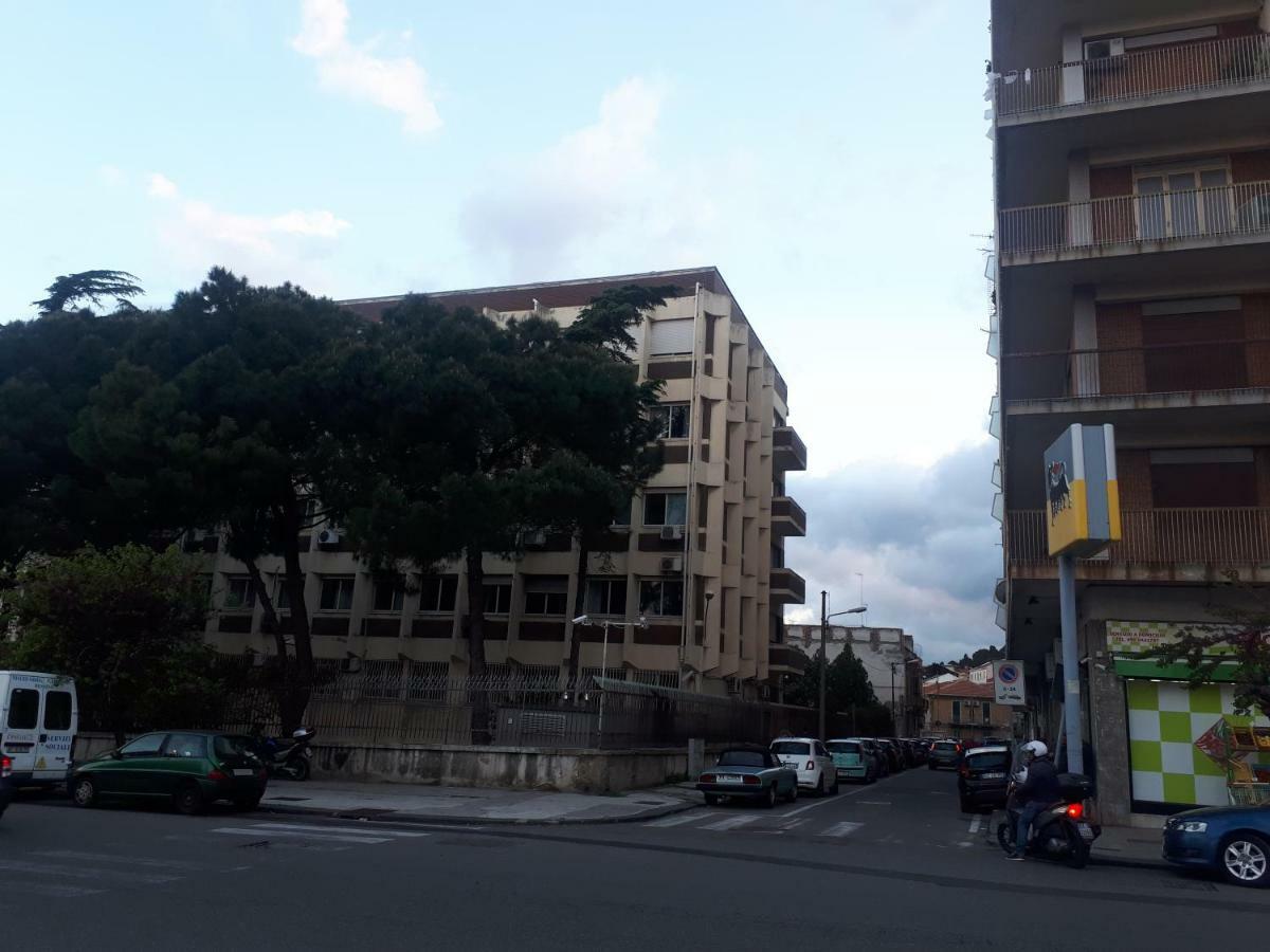 B&B Sicilia เมสซีนา ภายนอก รูปภาพ